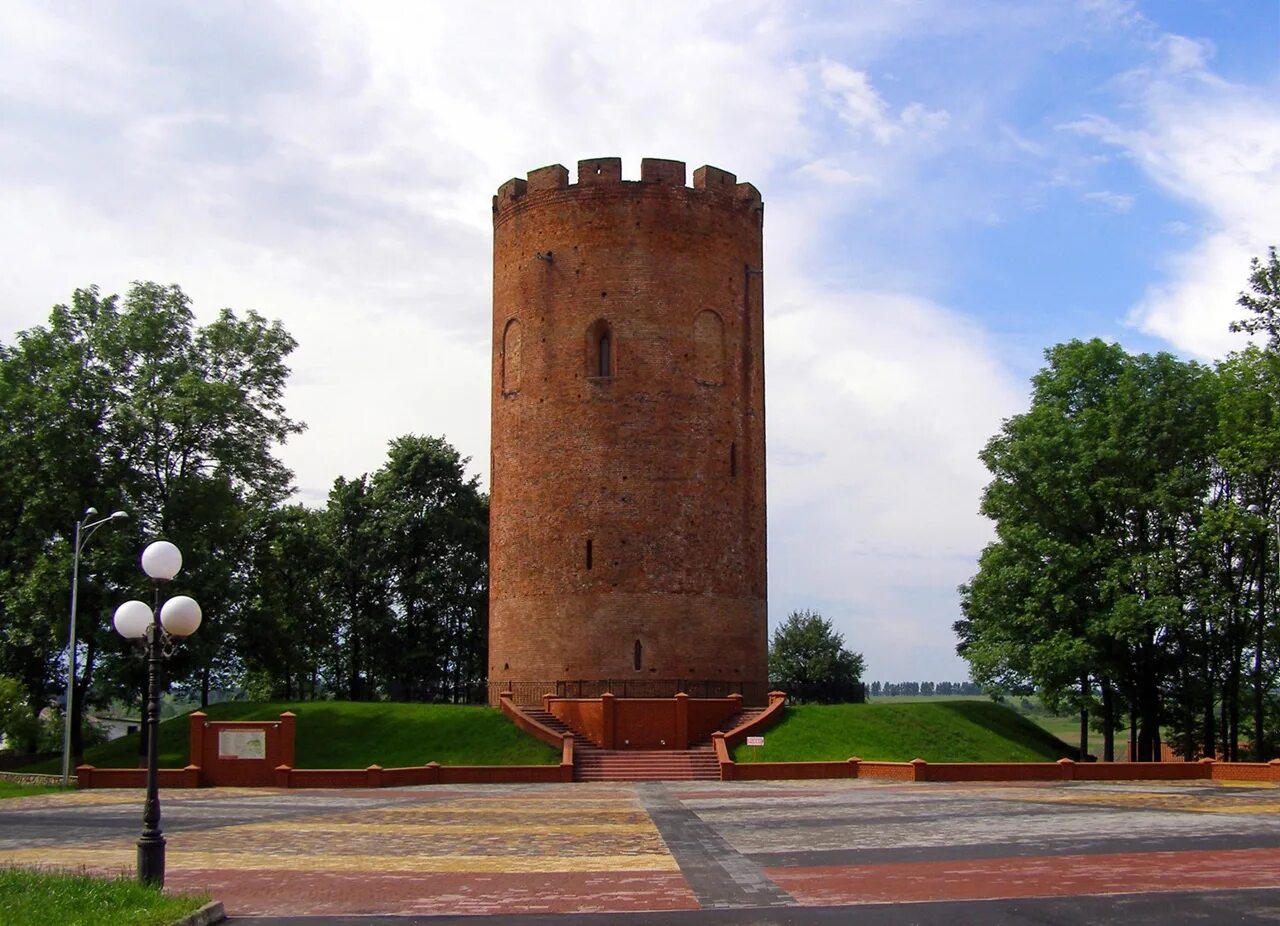 Каменецкая башня. Брестская башня. Башня в Белоруссии. Каменец Брест. Информация про Брестской башни.