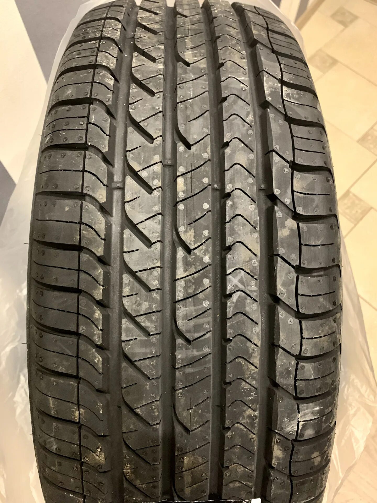 Goodyear Eagle Sport TZ. Goodyear Eagle Sport TZ 235/45 r18. Goodyear Eagle Sport TZ 245/40 r18 93w. Goodyear Eagle Sport TZ FP.