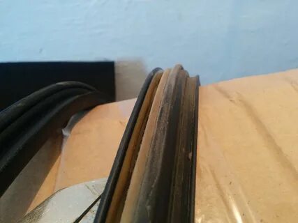 Замена уплотнителя двери