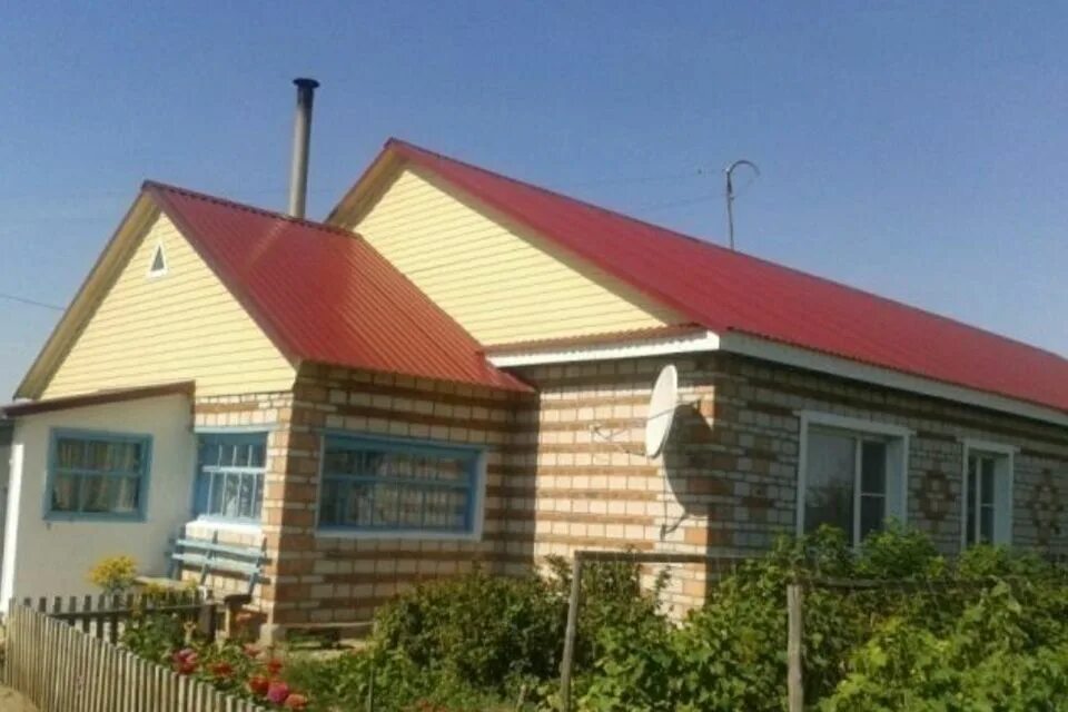 Дома в зональном алтайский край. Бурла дом алтайский край. алтайский край бурлинский район село бурла. бурлинский район дома. недвижимость бурла алтайский край.