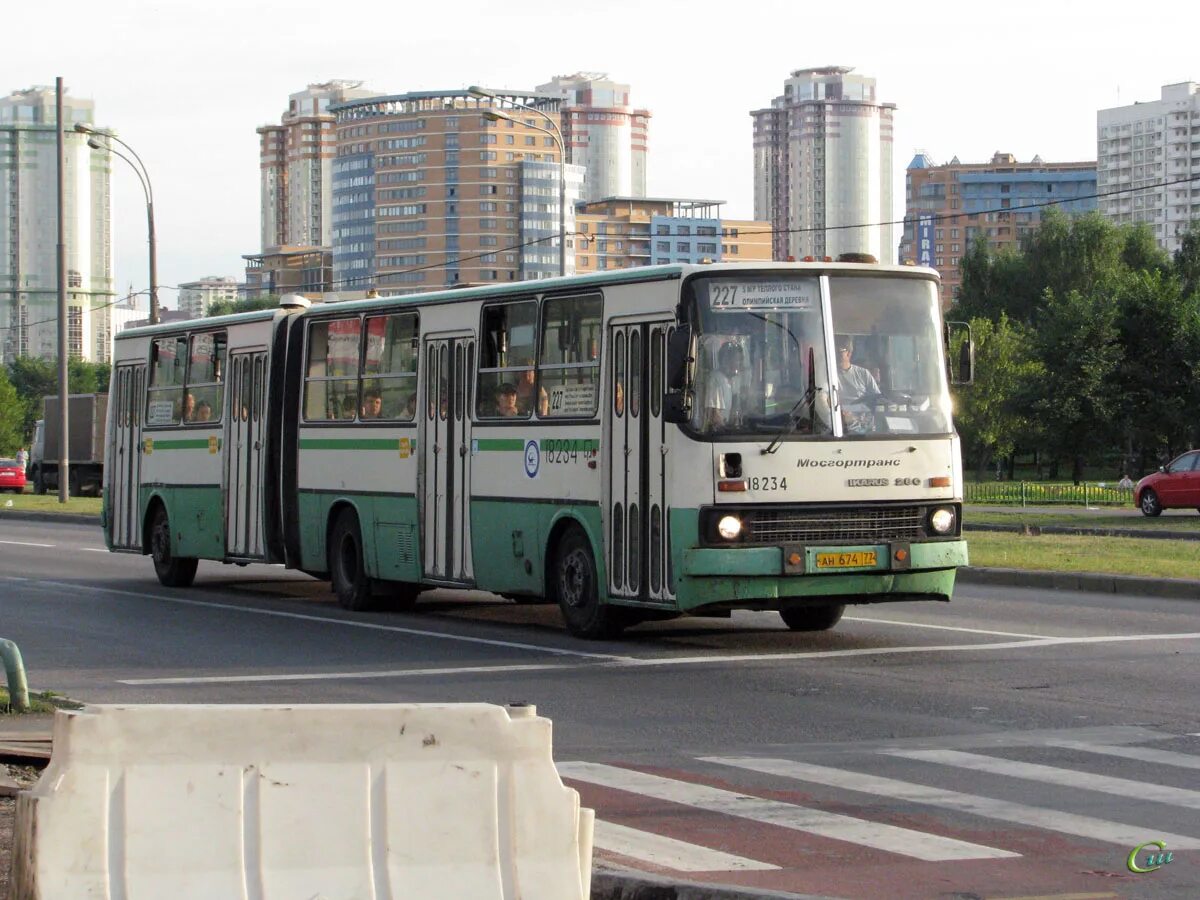 Автобус 12 56. Икарус 280.33 Москва. Автобус Икарус 280. Автобус Икарус 280.33. Автобус Икарус 280 Москва.