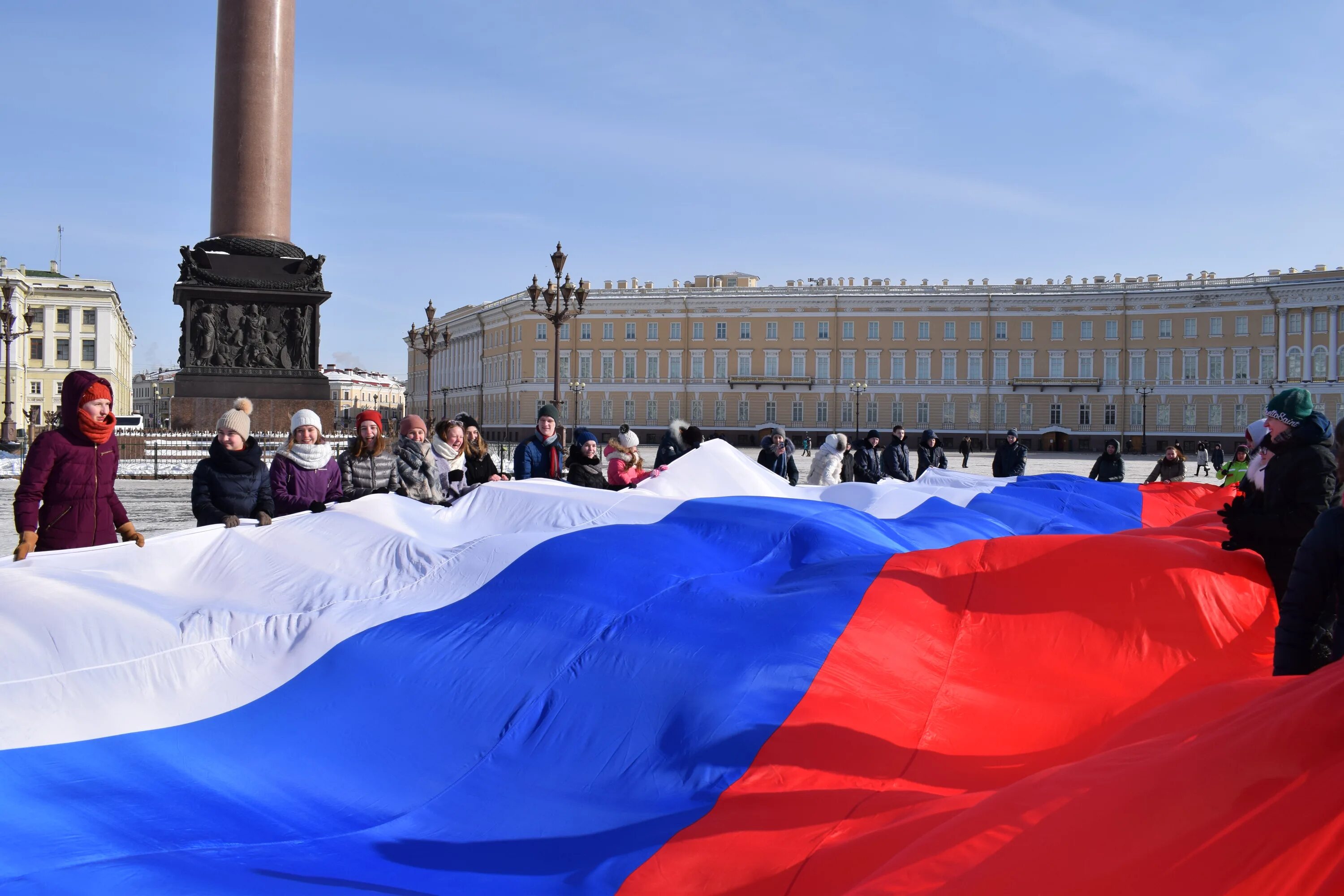 Флаги россии в спб