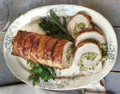 Рулет из свинины и курицы