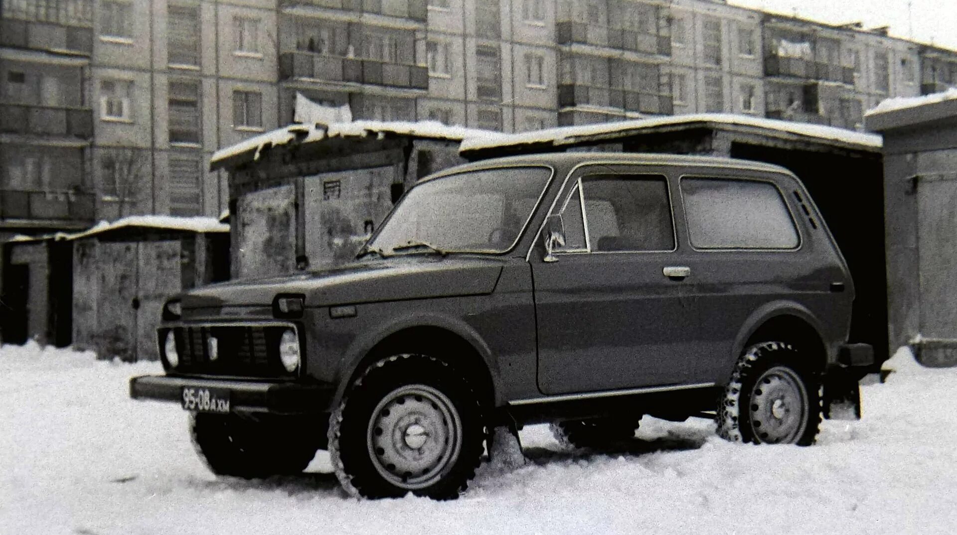 Нива куйбышев. ВАЗ 2121 Нива 1977. ВАЗ 2121 Нива 1977 года. Нива 2121 СССР. ВАЗ 2121 зеленая Нива СССР.