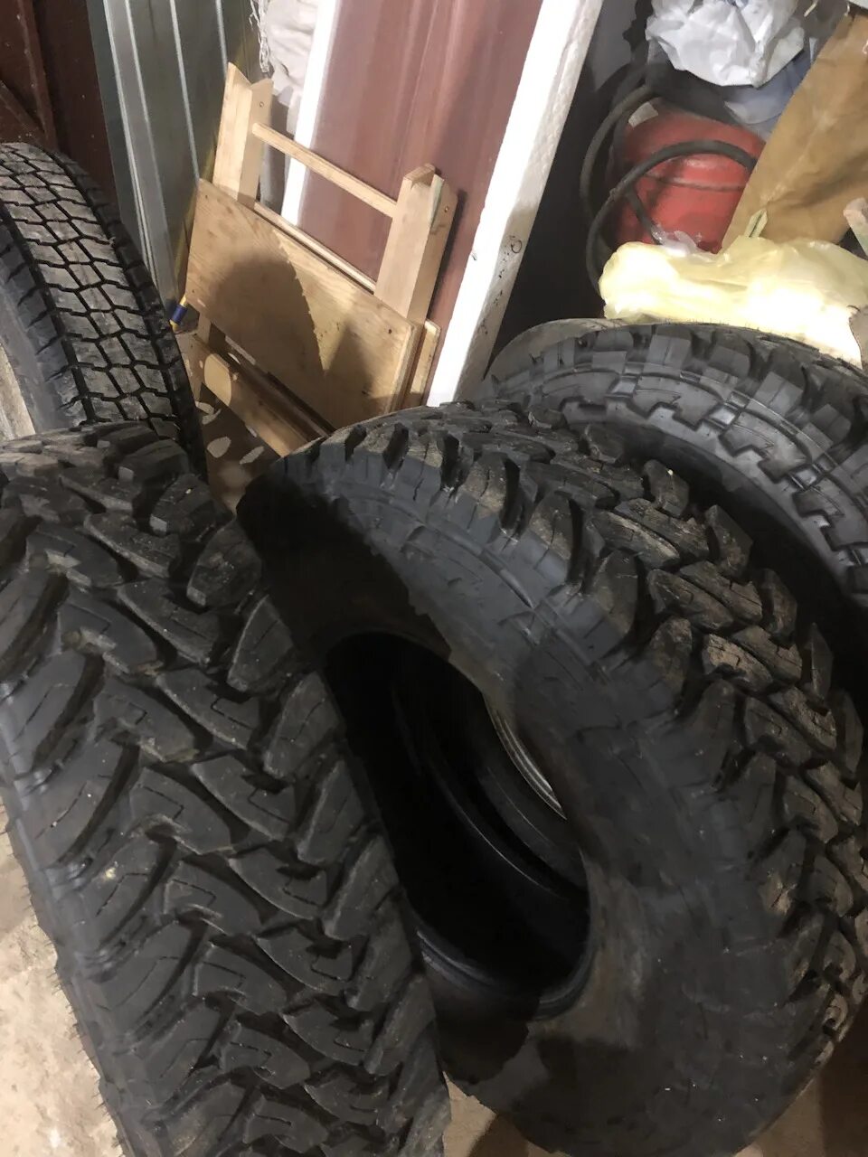 Dunlop grandtrek mt2. Резина 235 85 16. Уаз 235/85/16. Marshal road venture r16. Bf km 1 шины.