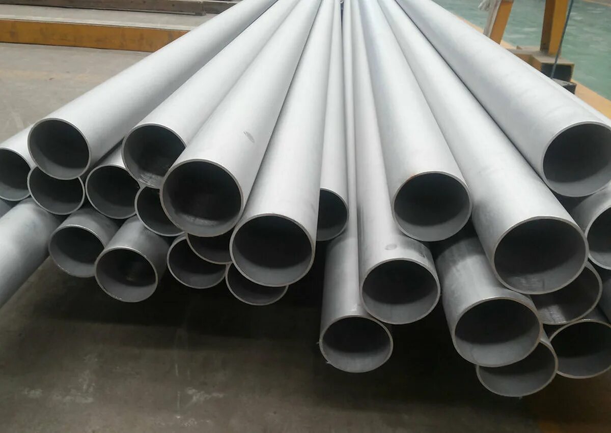 AISI 304 Stainless Steel. Труба АИСИ 304 матовая. Электросварная труба AISI 304. 304 Seamless SS Pipe.