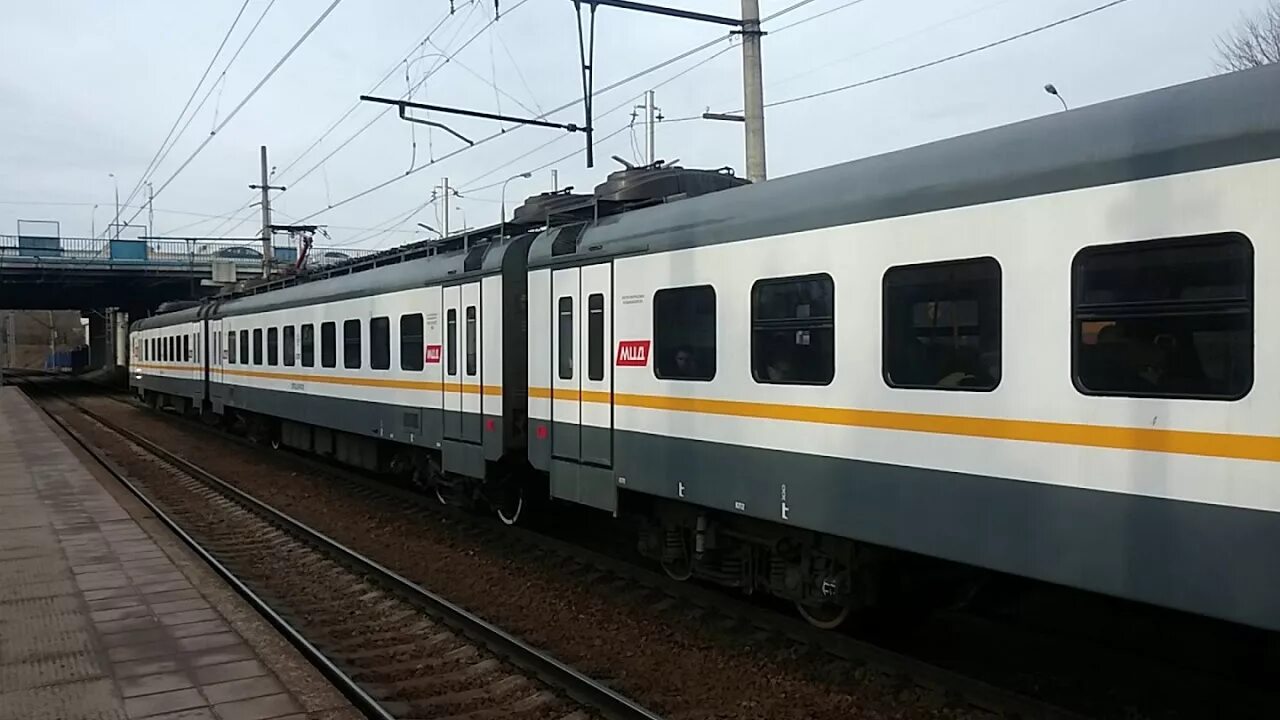Эд4м 0002. Платформа дедовск. Станции электричек до дедовска. Остановки от истры до тушино на электричке. Поезд 036.