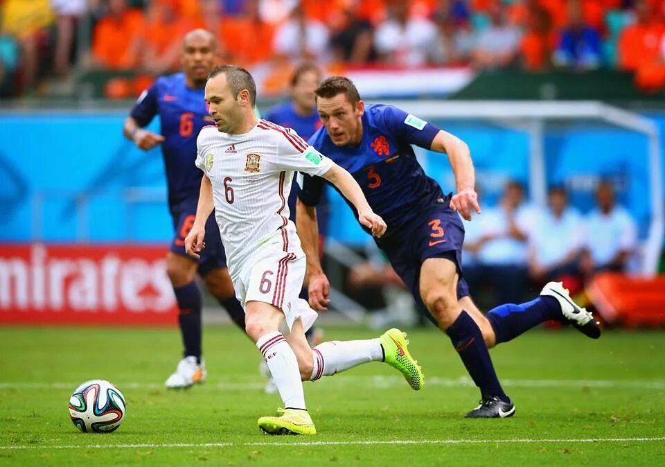Ispaniya. Голландия испания 5 1. Голландия испания 2014. Испания голландия 5. Голландия испания 2014.