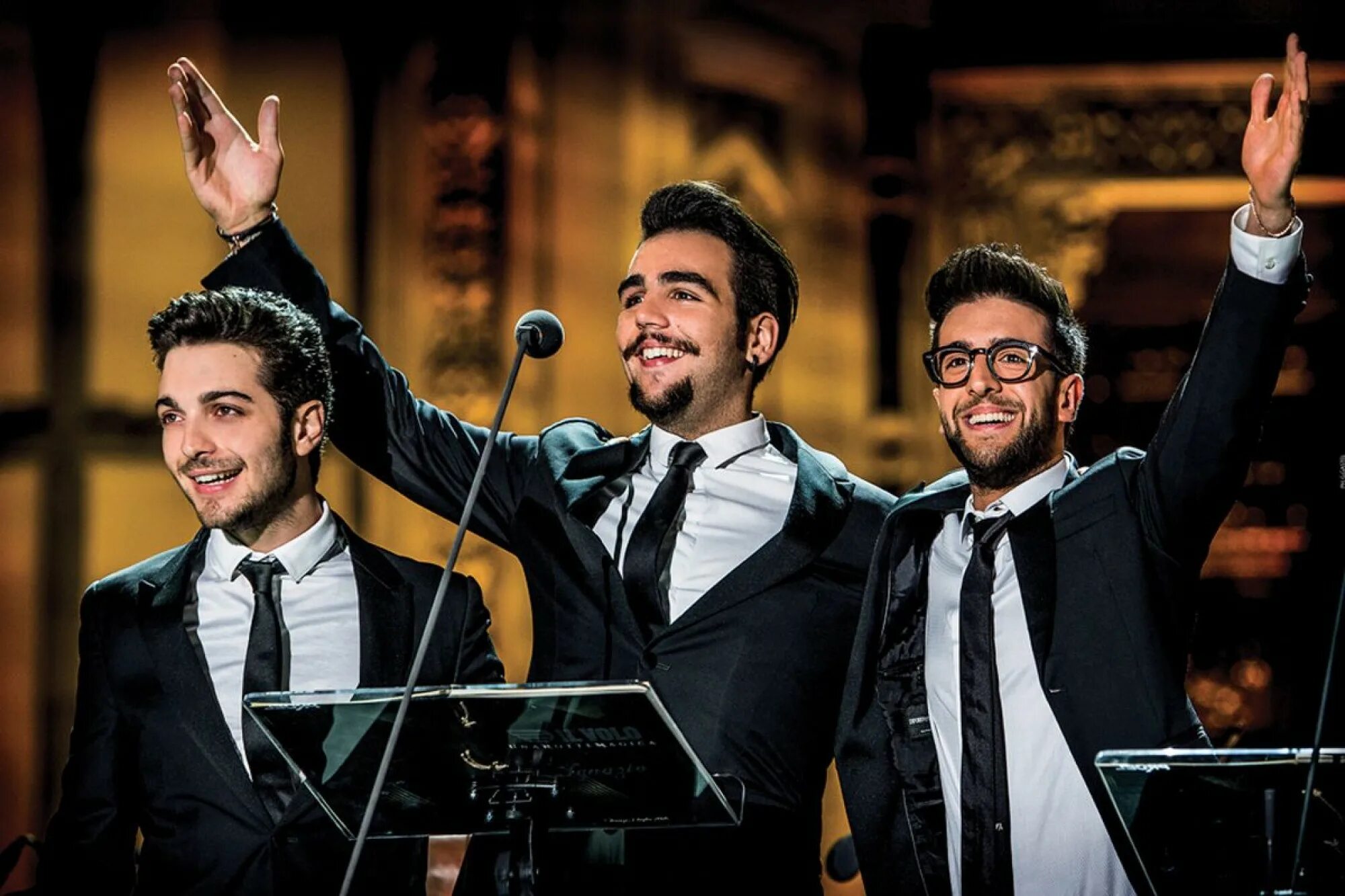 Группа il volo. Группа il volo. Трио il volo состав группы. Трио теноров il volo. Трио теноров il volo.