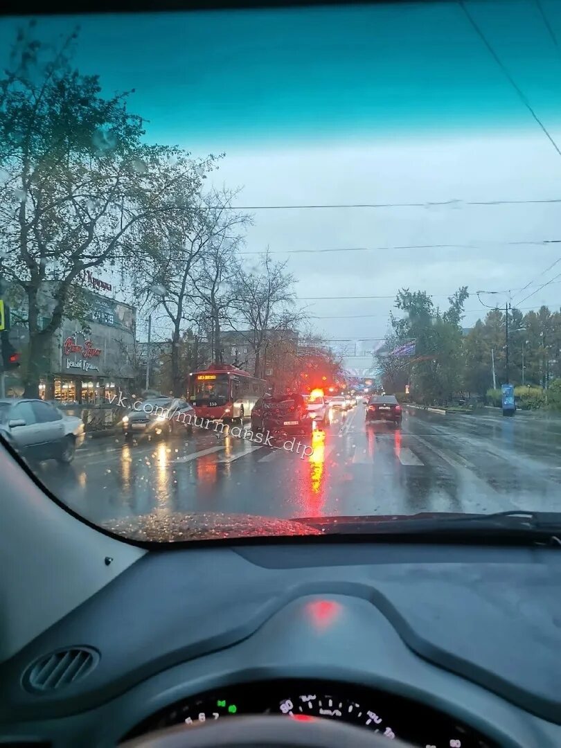 Мурманск чп сегодня. ДТП Мурманская область. Фото из машины Мурманск. Мурманск центр.