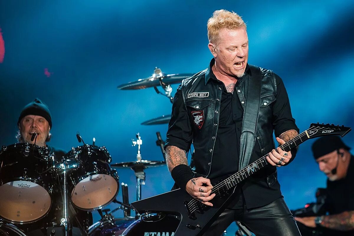 Группа metallica. Солист группы металлика. Metallica состав группы. Металика слуш. Металика слуш.