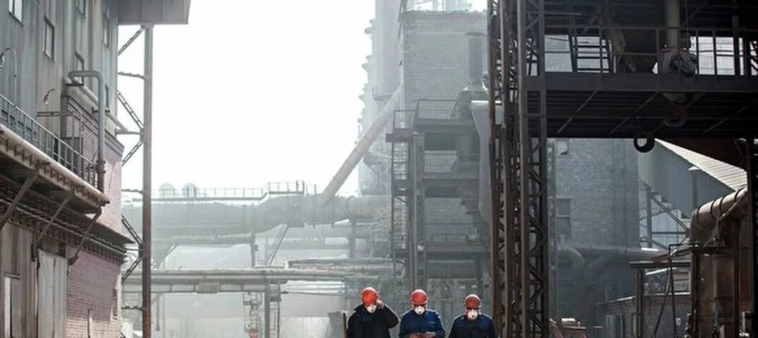 Челябинск заводы. Челябинский электрометаллургический комбинат (чэмк). Чэмк челябинск 6 цех. Челябинский электрометаллургический комбинат (чэмк). Челябинский электрометаллургический комбинат (чэмк).