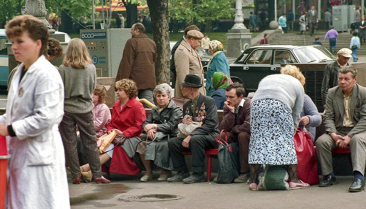 80-Е годы СССР. Жизнь в 80-е годы СССР. Люди СССР 1980. СССР конца 80.