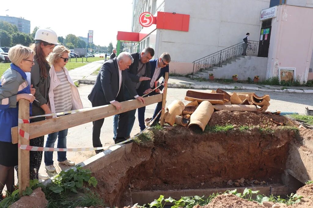 Муп кс новочебоксарск. МУП коммунальные сети Новочебоксарска. МУП КС Г Новочебоксарска. МУП КС Г Новочебоксарска персонал столовой.