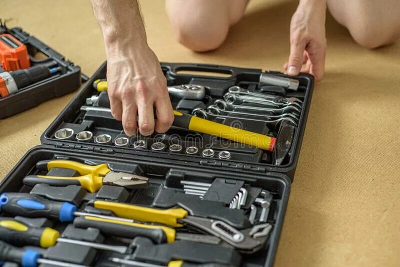 Take tools. Кейс ворк фото. Tool Case. Handyman Construction. Man Tools public.