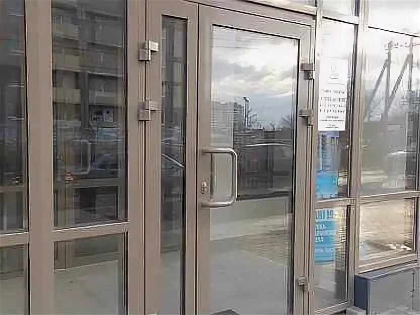 Татпроф 65 двери. Дверь тпт-65. Алюминиевые двери татпроф 65. Татпроф тп 45 перегородки. Алюминиевый витраж татпроф.