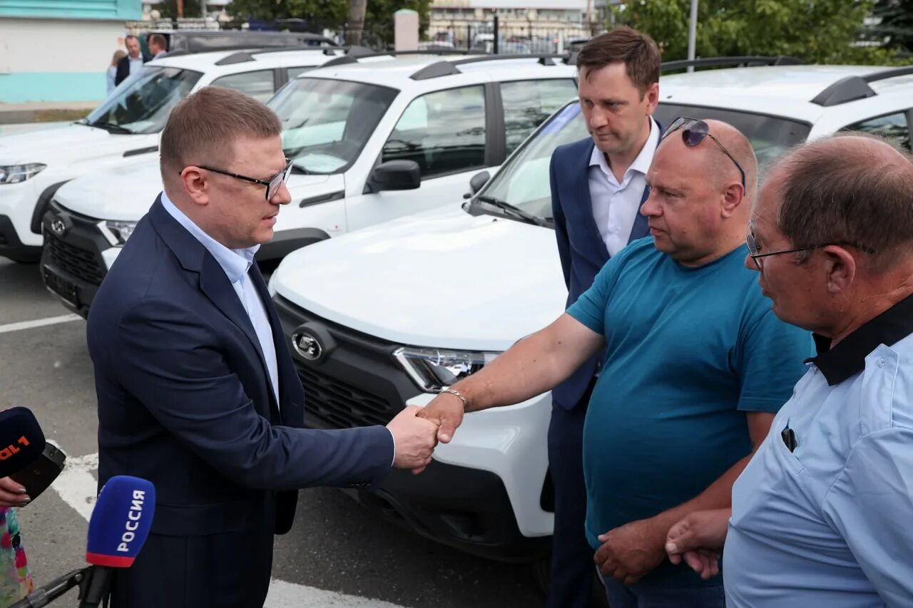 Авто челябинский обл. Вручение автомобилей в челябинске. машины службы безопасности. автомобиль нова. новости о новых машинах.
