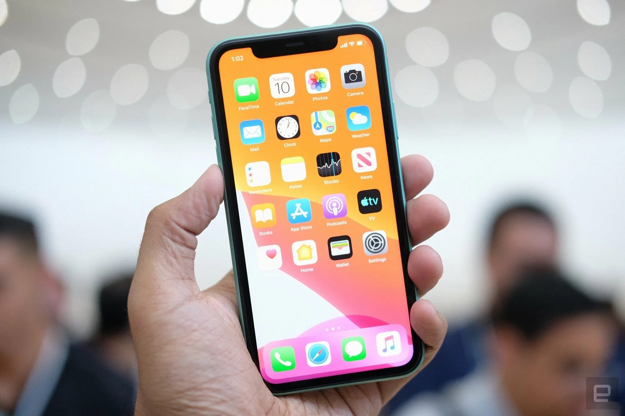 Iphone последний pro. Эпл 11 айфон. Apple iphone 11 Pro. Iphone 11 s. Iphone 11 128gb.