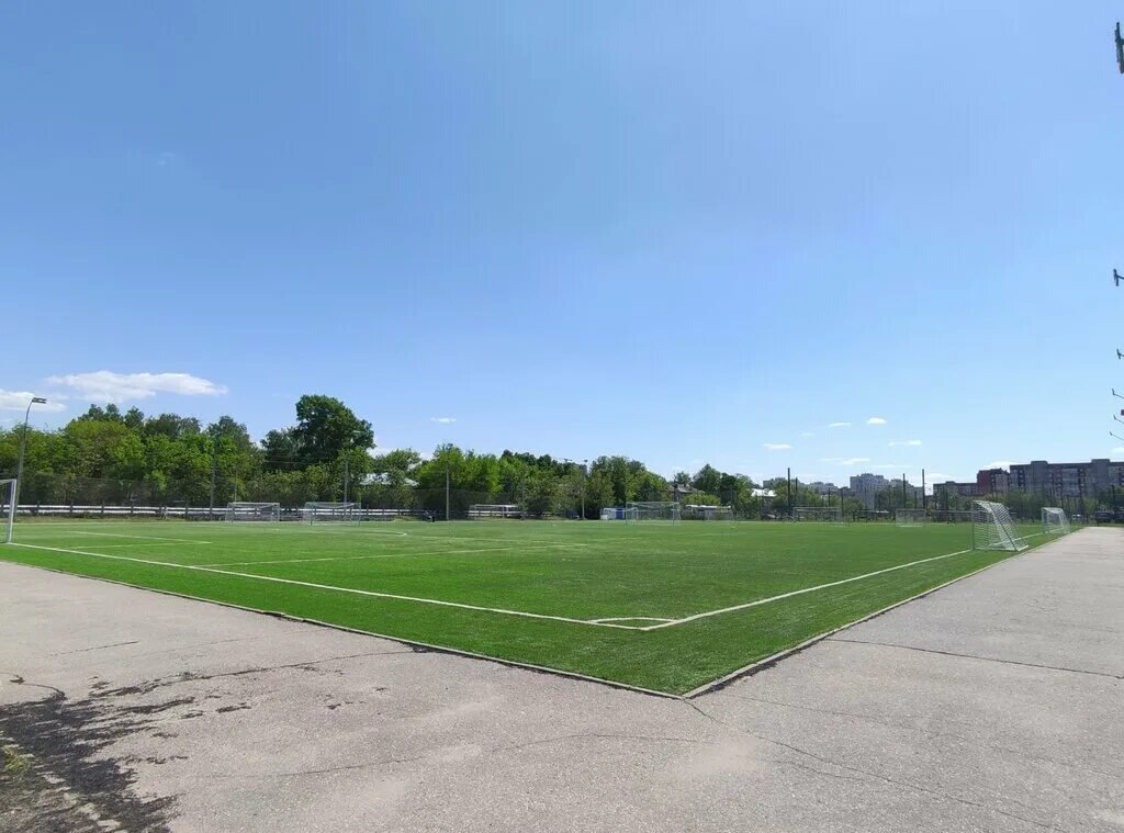 стадион строитель нижний. стадион строитель железнодорожный. стадион строитель нижний. стадион строитель набережные челны. селятино футбольное поле строитель.