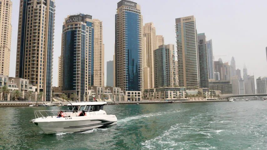 Дубай омывает океан. ОАЭ водных ресурсов. Какое море в ОАЭ. ОАЭ море или океан омывает Дубай. Катар относится к ОАЭ.