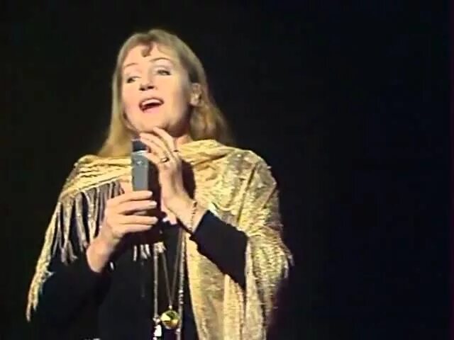 анна герман лев лещенко эхо друг друга. анна герман 1977 песня года. анна герман и лев лещенко. лев лещенко песни эхо любви. анна герман лещенко эхо.