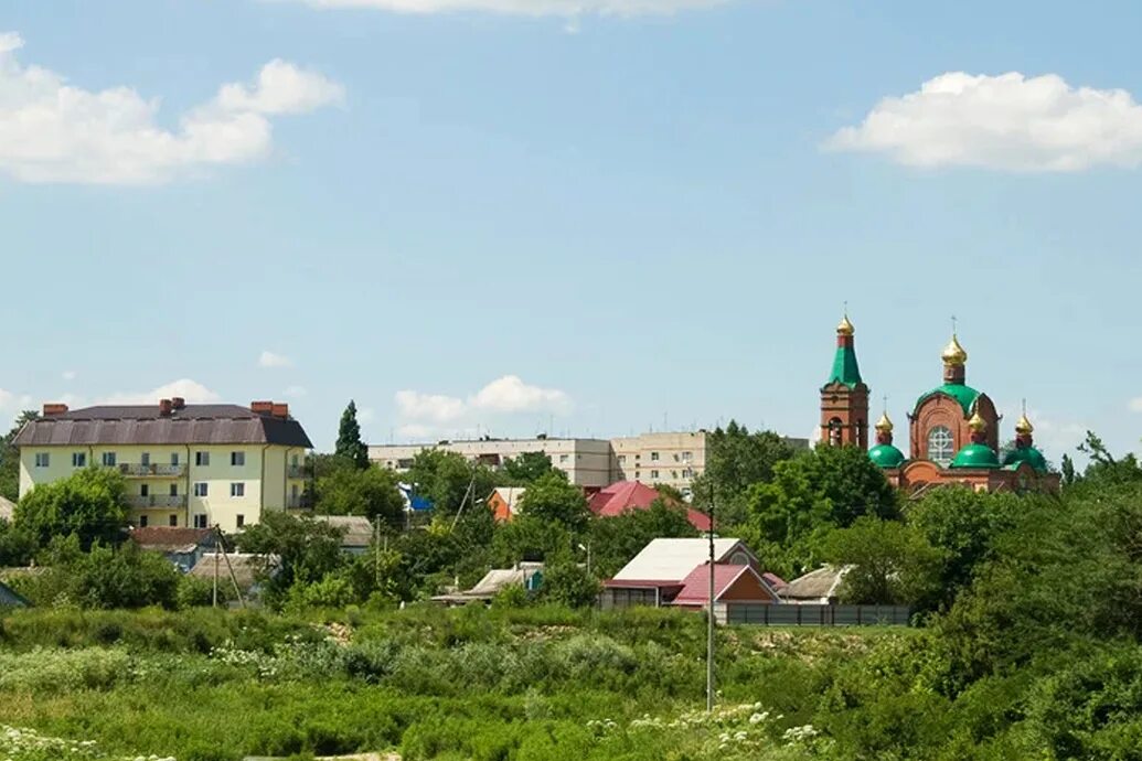 Крымск улица ленина. Крымский район Краснодарского края. Город Крымск Краснодарский край. Город Крымск 2020. Город Крымск храм.