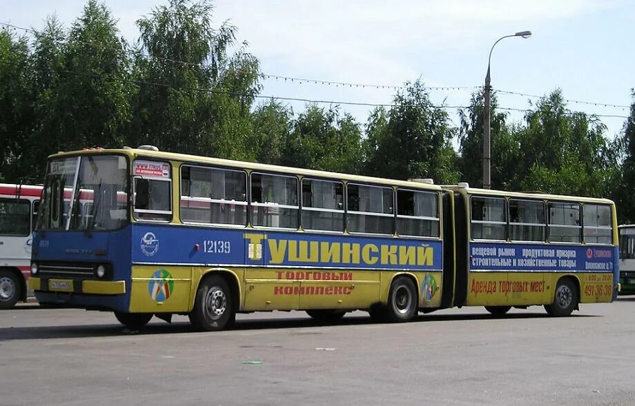 Двенадцатый Автобусный парк. Автобус 12. Автобус 12 Москва. Автобус 12 метров. Автобус 12 56