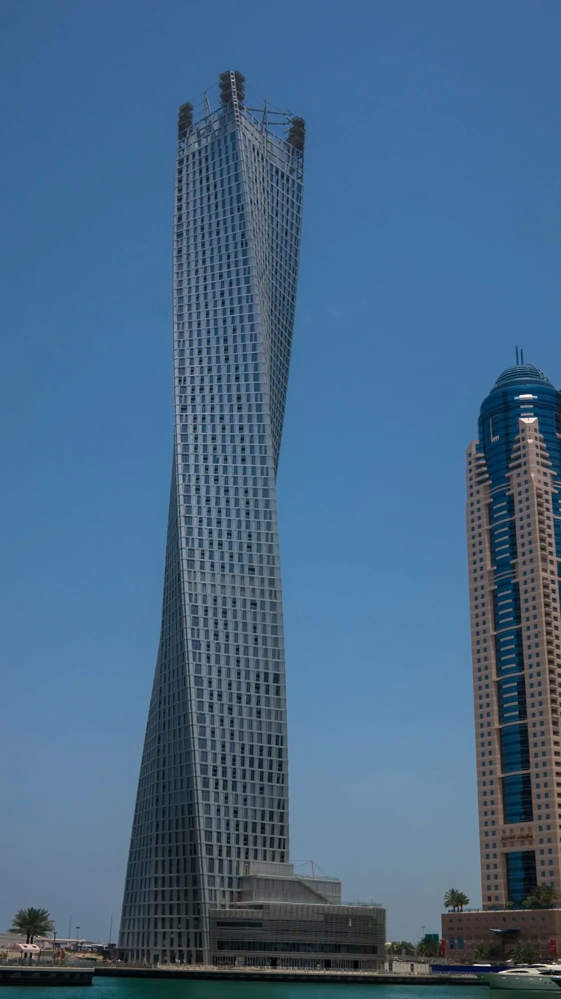 Башня Cayan Tower. Небоскрёб Cayan Tower (башня Кайан). Башня Аль Якуб Дубай. Самый высокий дом на земле