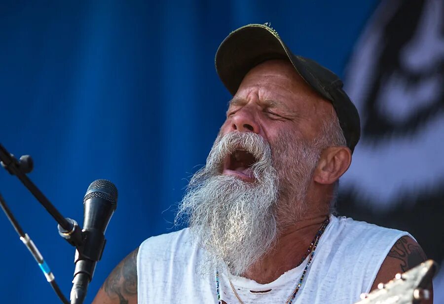 Seasick Steve инструменты. Seasick Steve young. Seasick Steve Tattoo. Seasick steve