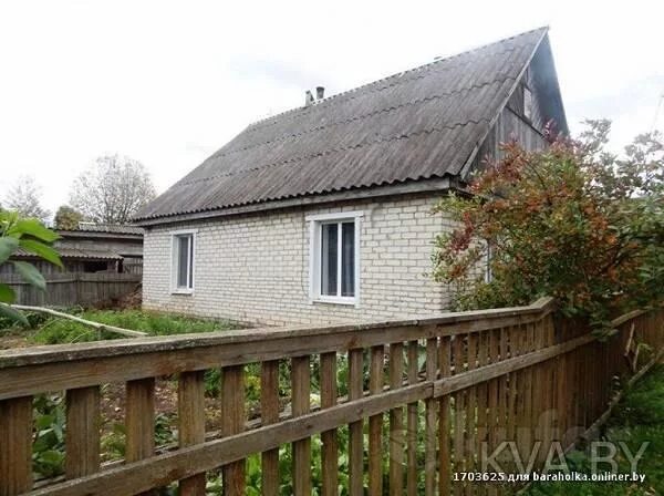 Межа. Рожь пшеница сенокос, деревня. Межа в поле. Д межи. Лето проселочная дорога.