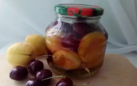 Из вишен и абрикосов