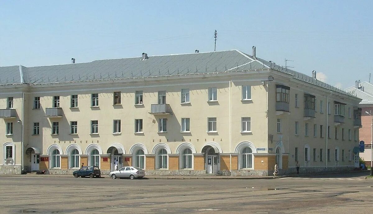 Дом управления салават. Центральная городская библиотека (салават). город салават площадь. ленина 1 салават. архитектура салават.