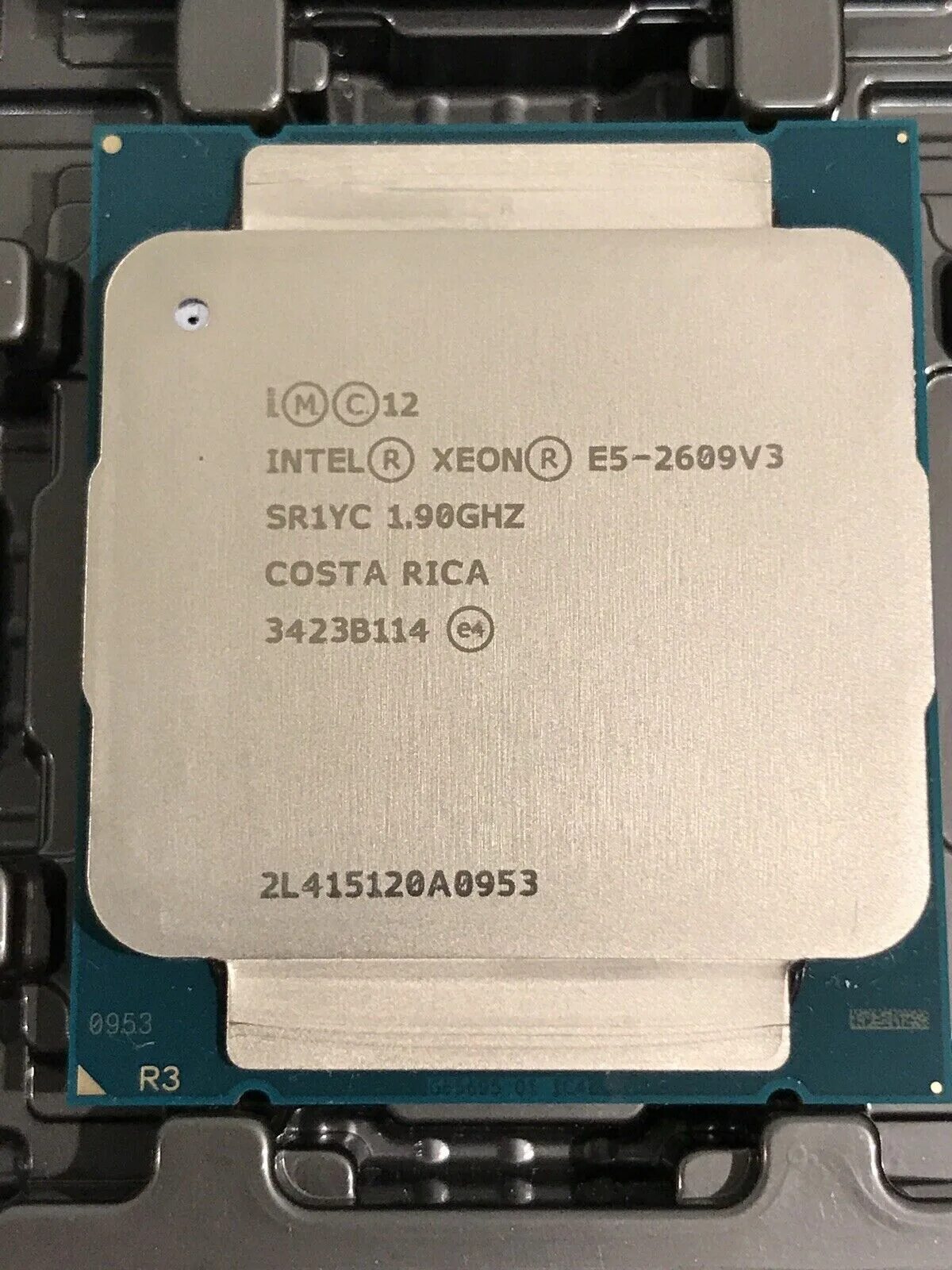 Intel xeon e5 lga 2011 3. Intel Xeon e5-2609. Процессор Intel Xeon e5-2609v2. Процессоры Intel Xeon e5-2680 v3 2.4 GHZ. Процессор Intel Xeon e5-2640v3.