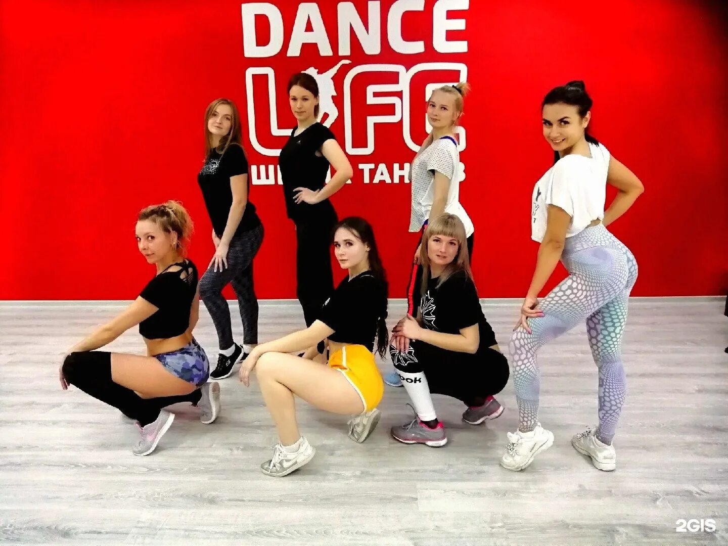 Дэнс лайф. Dance Life танцы. Танцевальная студия лайф денс. Школа танцев Dance Life, Пермь.