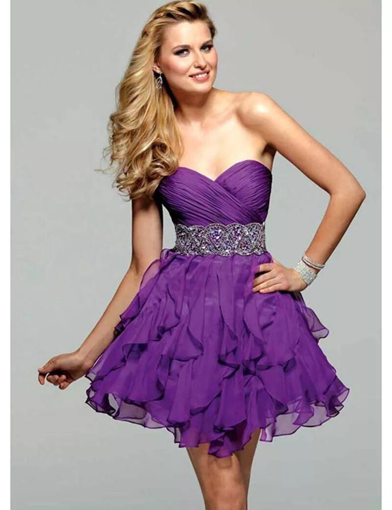 Платье фиолетовое. Красивое фиолетовое платье. Сиреневое платье. Шикарное фиолетовое платье. Короткие платья картинки