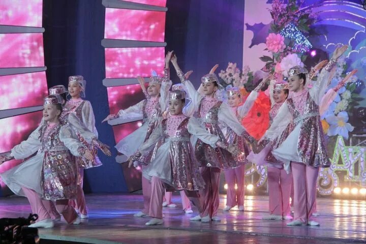 Конкурс созвездие казань. Конкурс созвездие казань. Конкурс созвездие казань. Казань арт фестиваль. Конкурс московское созвездие 2021.