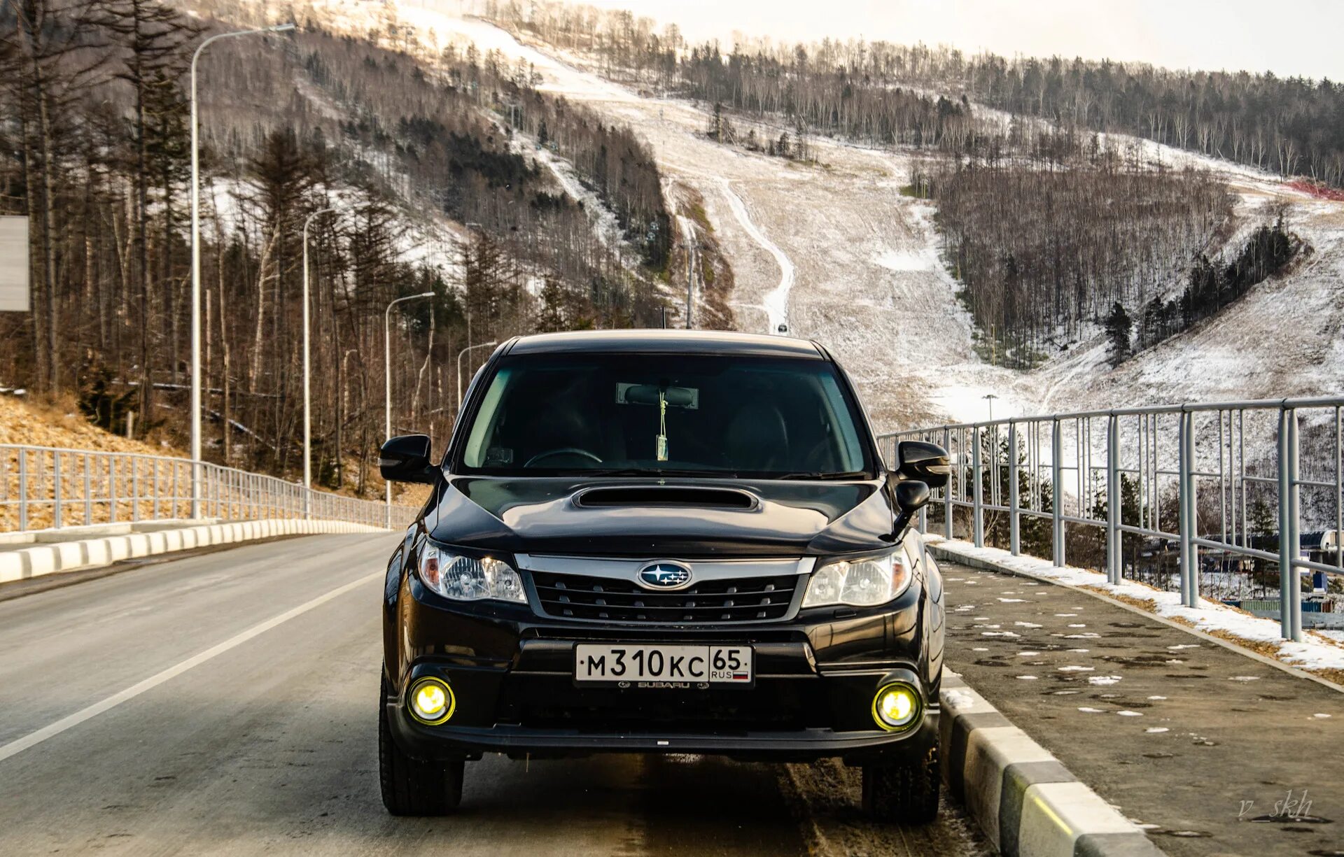 Тест драйв субару форестер. Forester Subaru покатушки. Subaru Atlas. Geely Atlas Subaru Forester. Hertz HSK Subaru Forester sh.