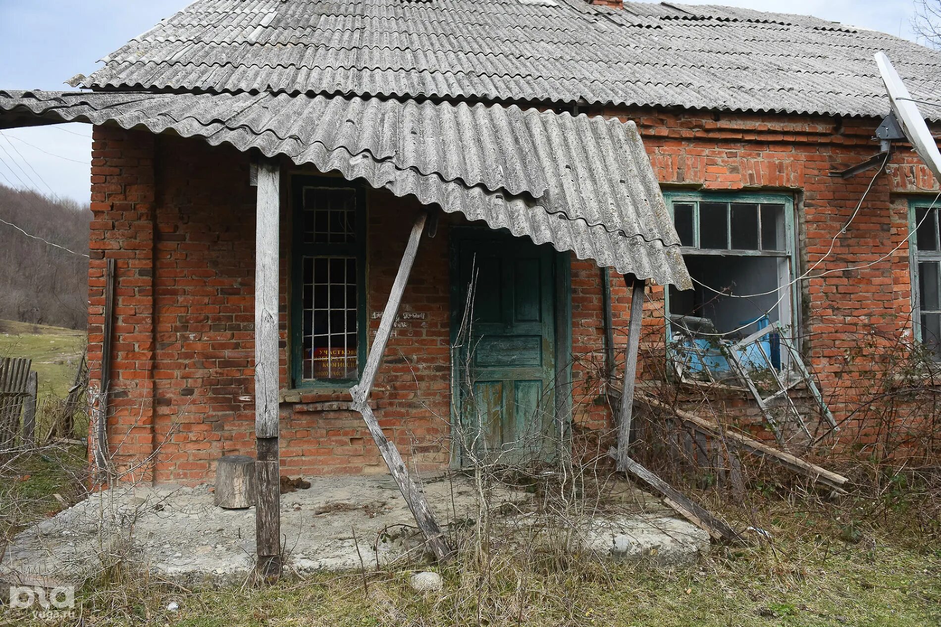 Погода в тверской апшеронском районе. Краснодарский край Апшеронский район поселок отдаленный. Зазулин Апшеронский район. Хутор Зазулин Апшеронского района. Село Черниговское Апшеронского района Краснодарского края.