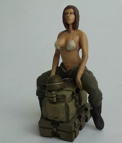 сборная модель девушка. женщины 1 35.