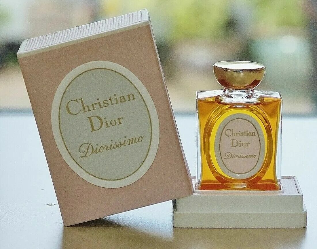 Кристиан диор диориссимо. Diorissimo Christian Dior. «Diorissimo» диор духи. Christian Dior Diorissimo 100 мл. Диориссимо духи купить
