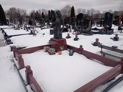 Красногорском кладбище