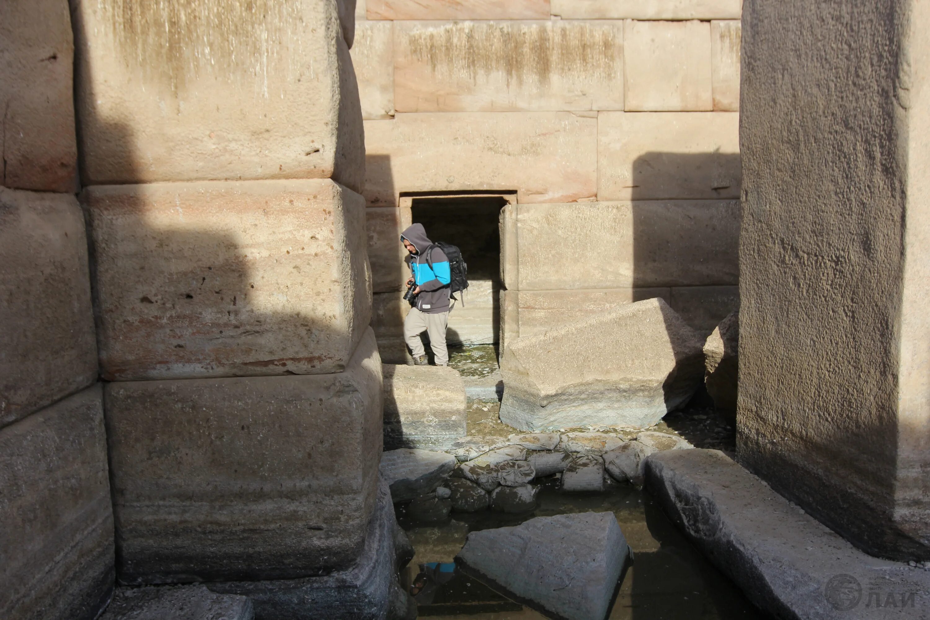 Храм хефрена в долине ( khafre's valley temple. Гранитный храм гиза реконструкция. Египетский гранит. Гранитный храм гизы. Гранитный храм египет.