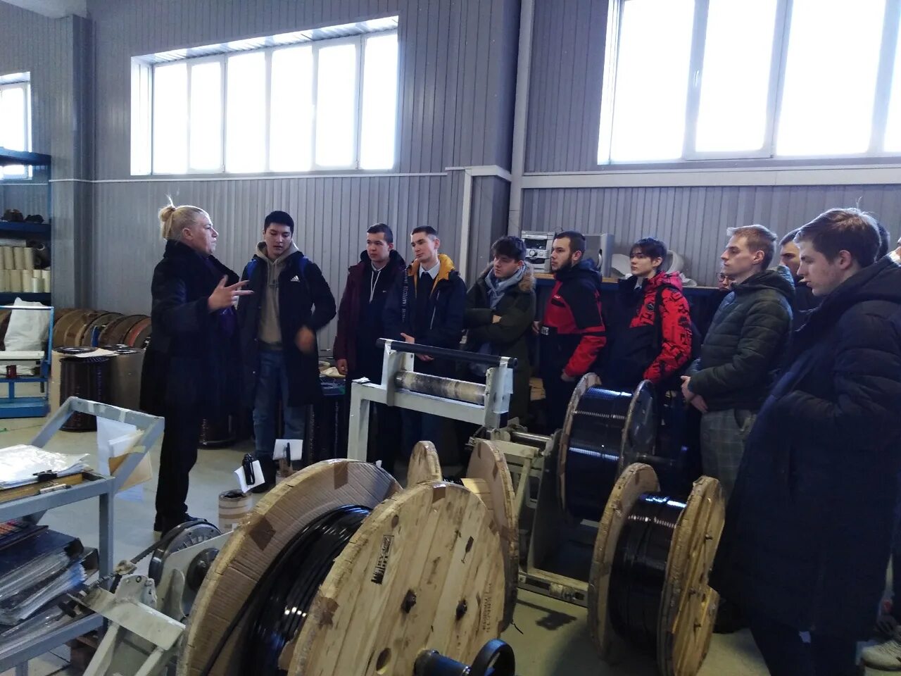 Рязанский завод кабельной арматуры отзывы работников. Завод кабельной арматуры рязань. Стекольное производство. Рязанский завод кабельной арматуры лого. Рязанский завод кабельной арматуры отзывы работников.
