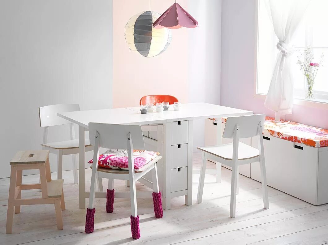 Une table