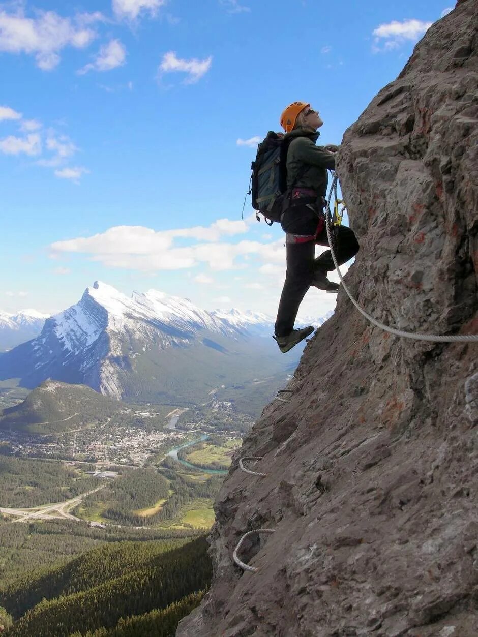 Экстремальный спорт. Yell extreme Park via Ferrata. Explore the best. Mountaineering перевод на русский.