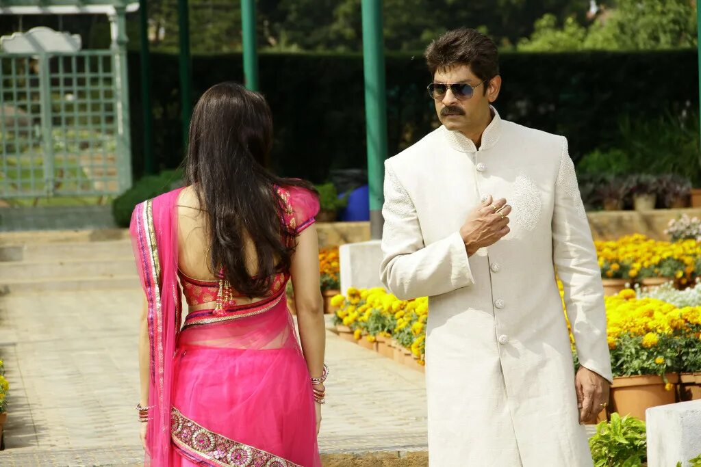 Кейт хадсон золото дураков. Fool movie. Кейт хадсон золото дураков. April fool 2014 telugu movie. Fool movie.