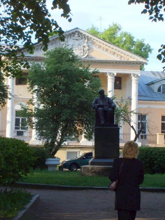 Фарг дом ростовых 2. Дом ростовых на поварской 52. дом ростовых в москве на поварской. поварская 52/55 дом ростовых. дом ростовых на поварской внутри.