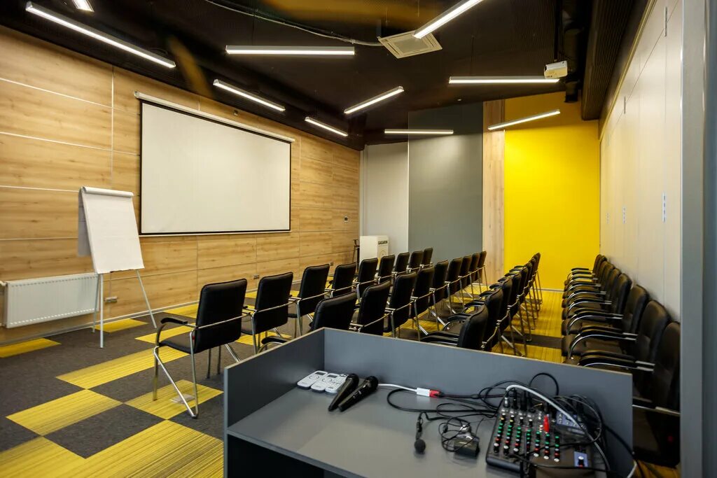 ястребки горизонт конференц зал. гостиница словакия конференц зал. конференц зал горизонт. гостиница спортивная симферополь конференц зал. конференц залы симферополь.