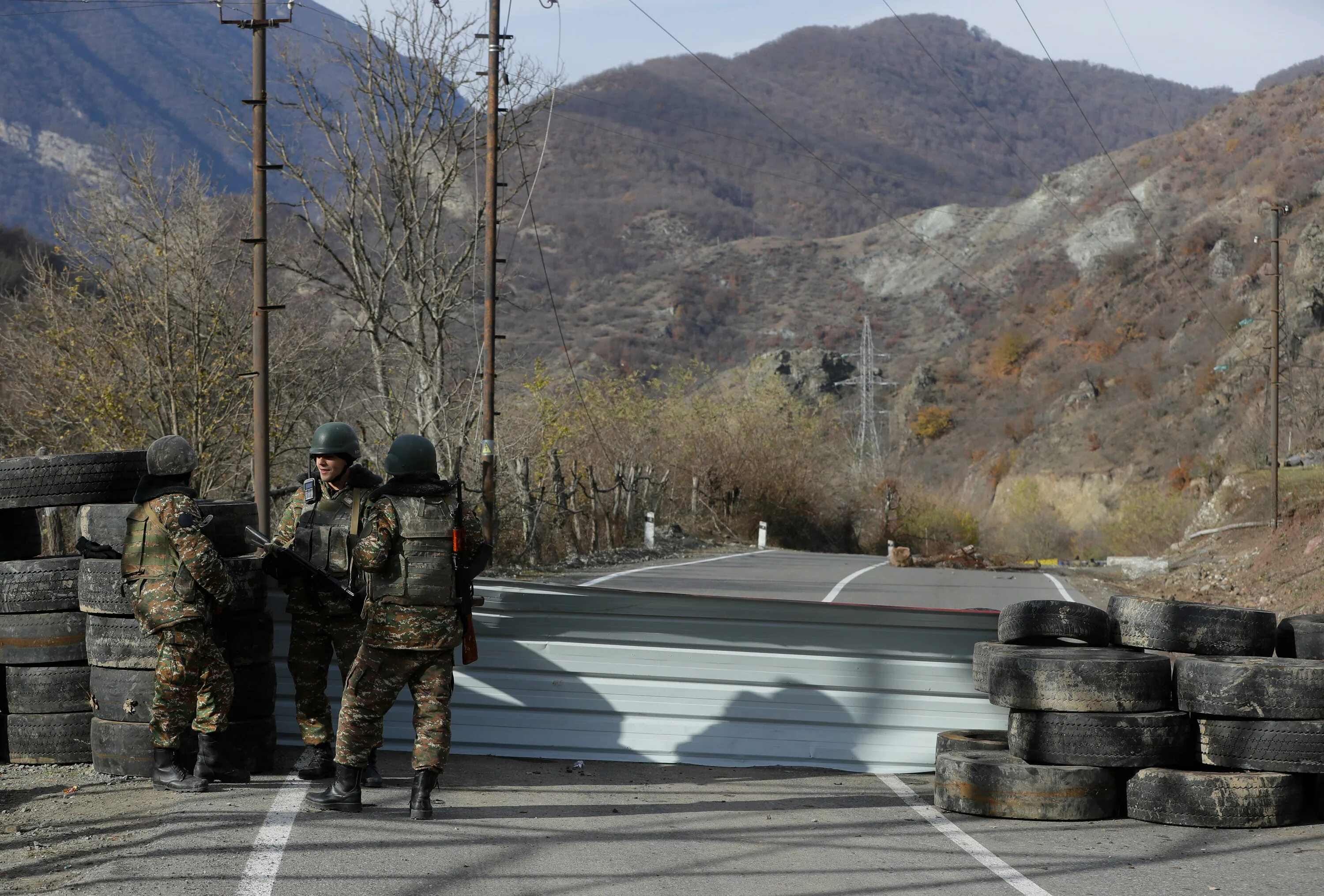 Взгляд армения. Военные Армении.