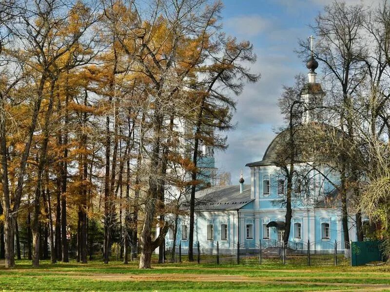 Сергиев посад храм вознесения господня. Вифейская церковь сергиев посад. Храм воскресения христова сергиев посад. Храм воскресения словущего сергиев посад. Храм воскресения христова сергиев посад.